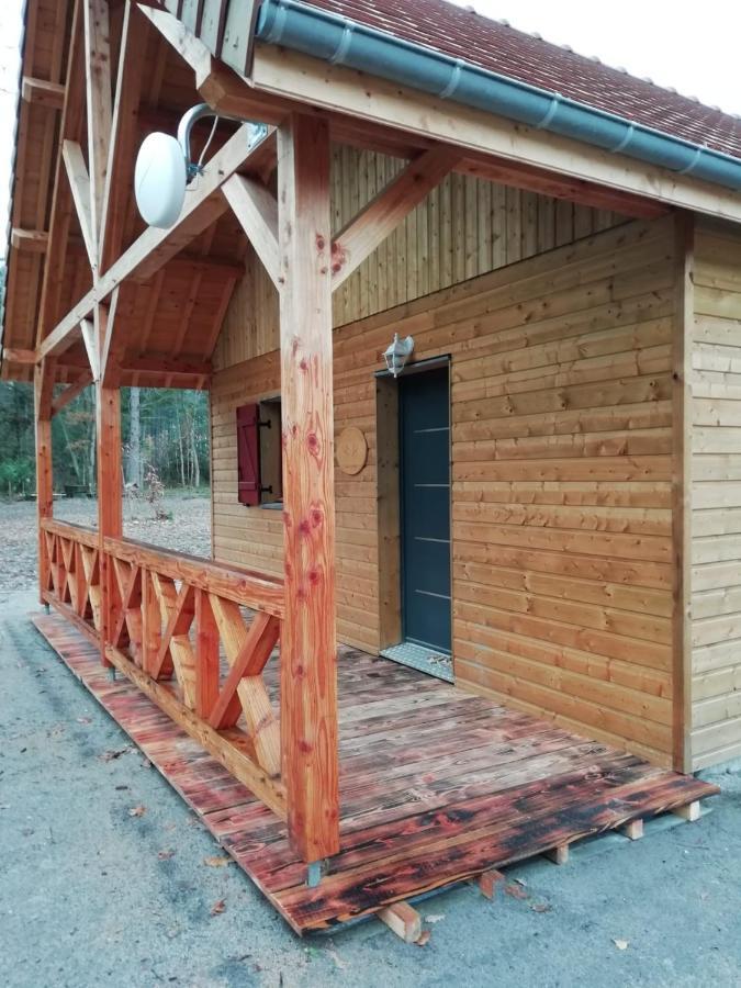 Les Chalets De La Garenne La Ferte-Beauharnais Luaran gambar
